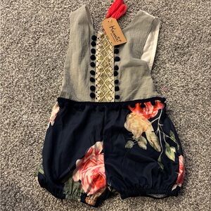 Kalamixi Floral Romper with Lace Detail 18-24 months